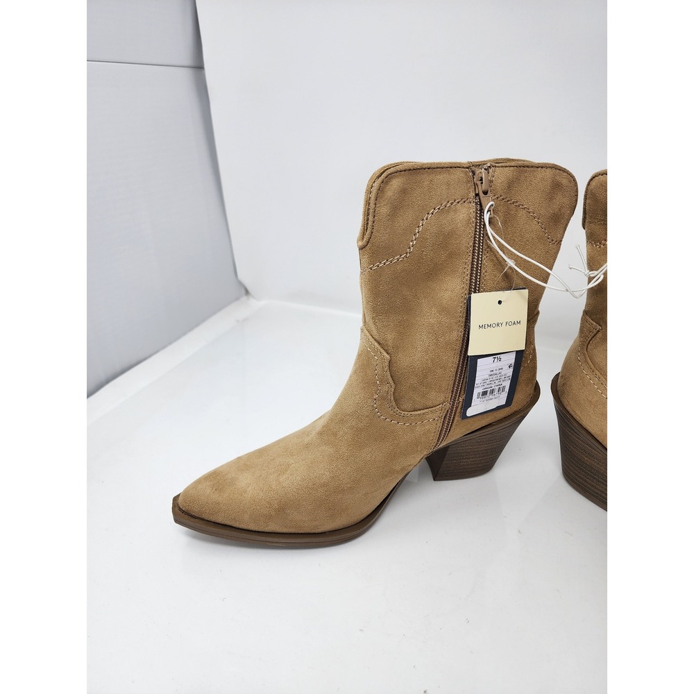 Universal Thread Womens Western Boots Tan Faux Suede Casual Size 7.5